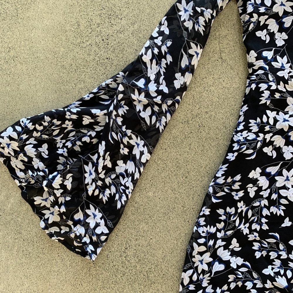 Black/Blue Floral Summer Dress - Picture 3 of 7